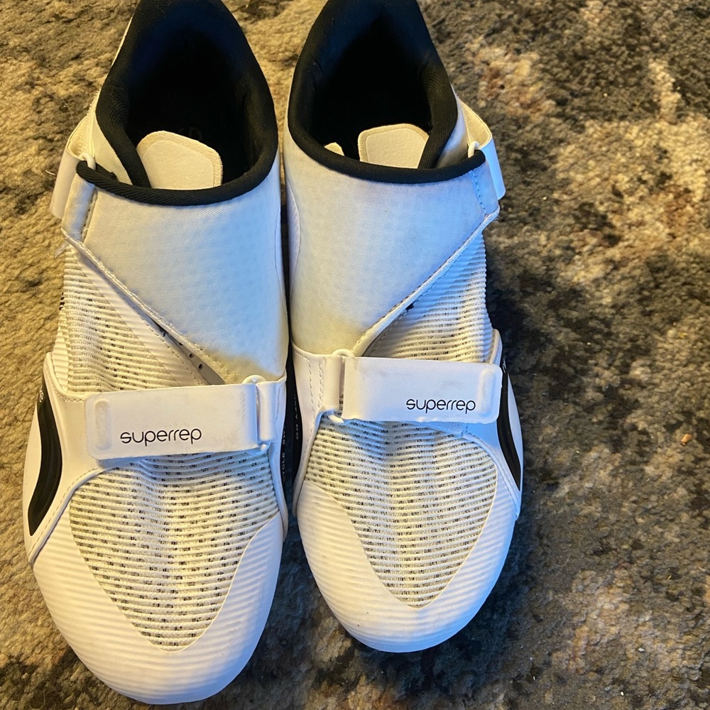 Nike SuperRep White and Black Athletic Shoes Peleton Like New